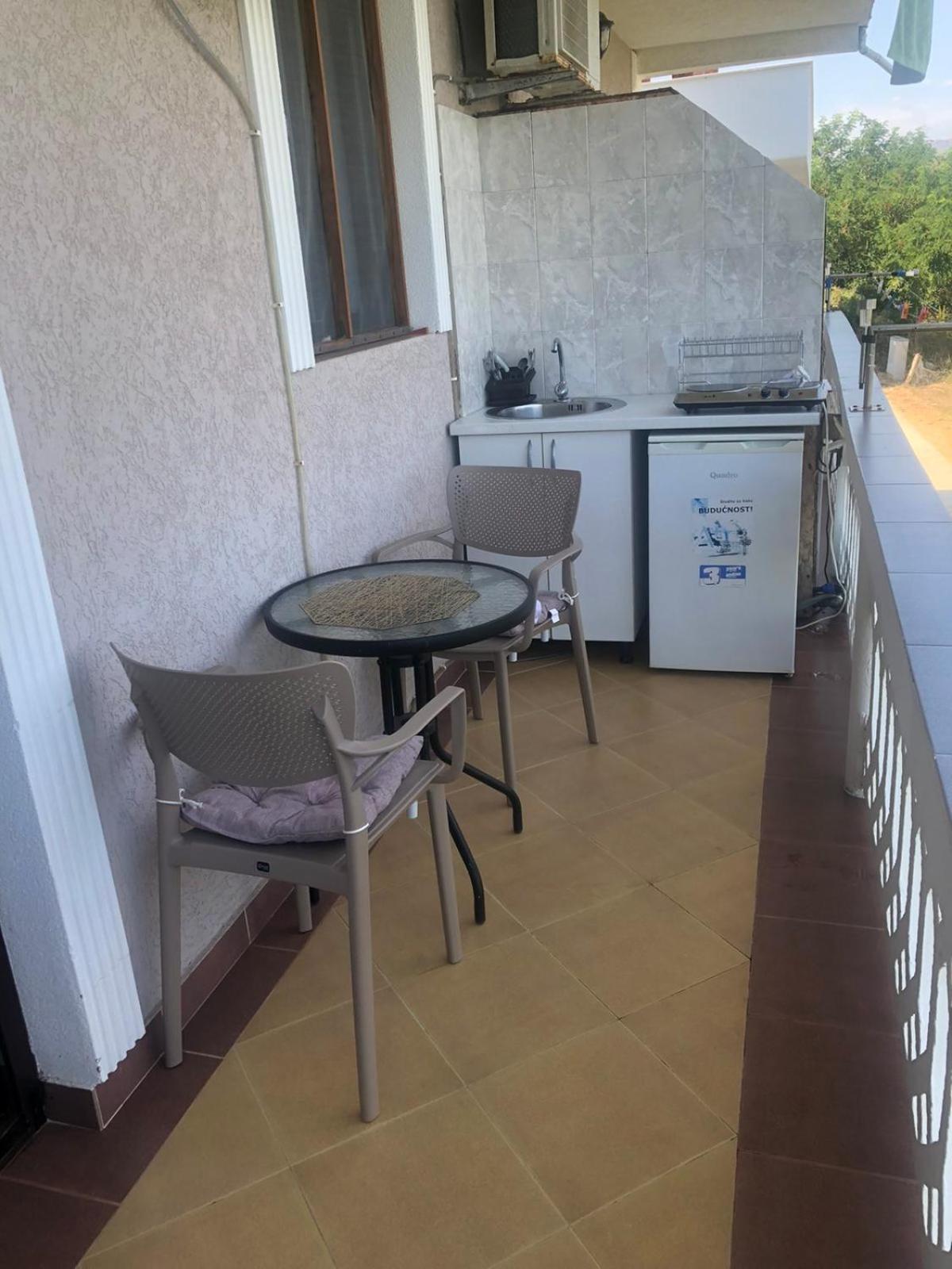 Becic Apartments Улцинь Екстер'єр фото