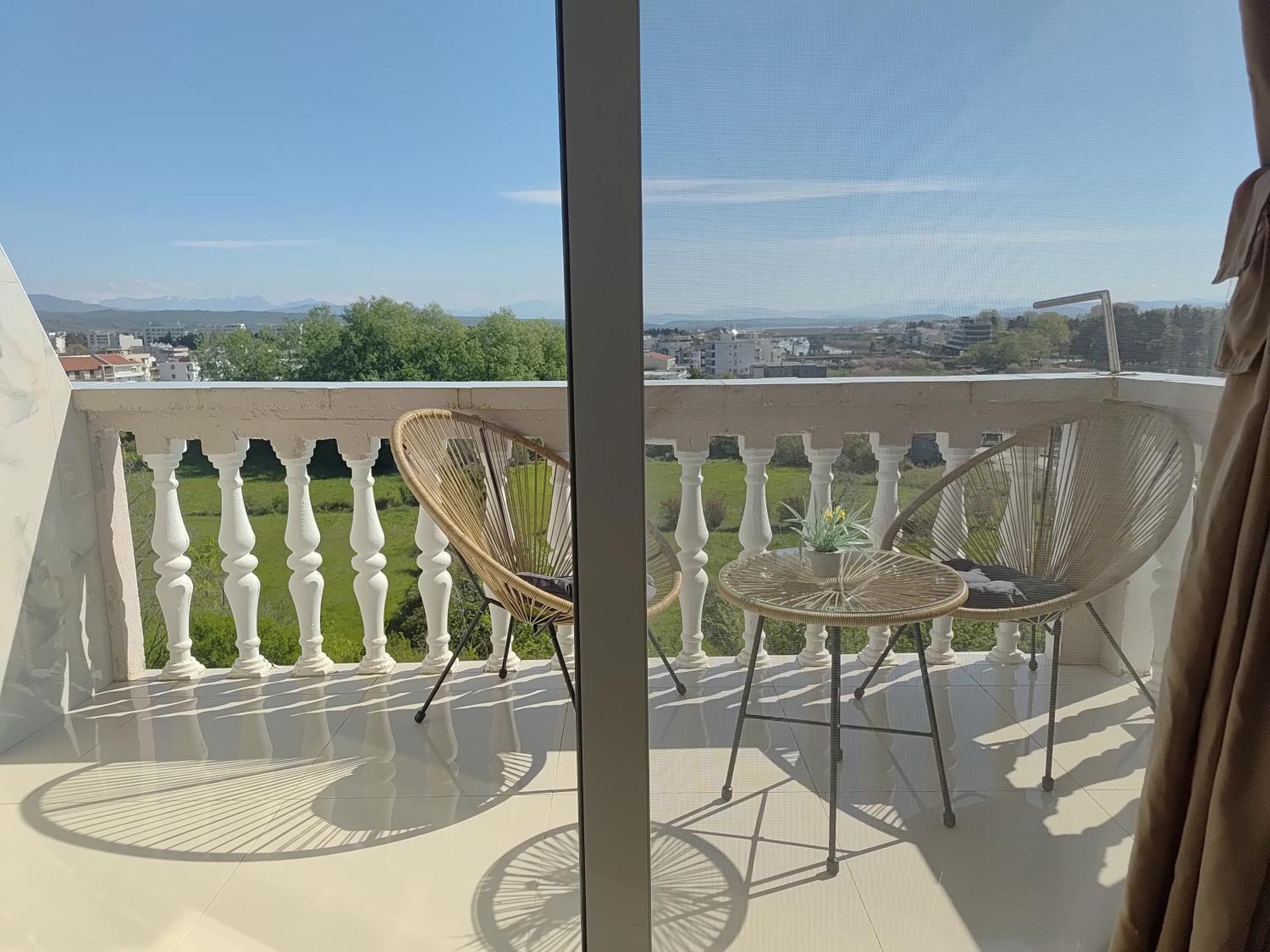 Becic Apartments Улцинь Екстер'єр фото
